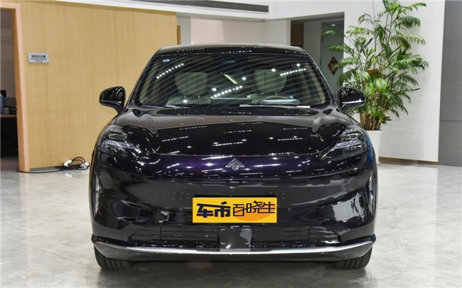 配置、权益、续航全面对比:昊铂HT凭什么比智己LS6更值得入手? 配置、权益、续航全面对比:昊铂HT凭什么比智己LS6更值得入手?