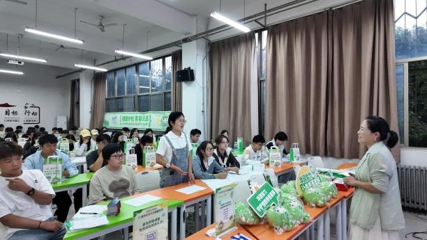 守护青春不停步！2025 紫竹青春健康校园行长沙站圆满收官(图3)