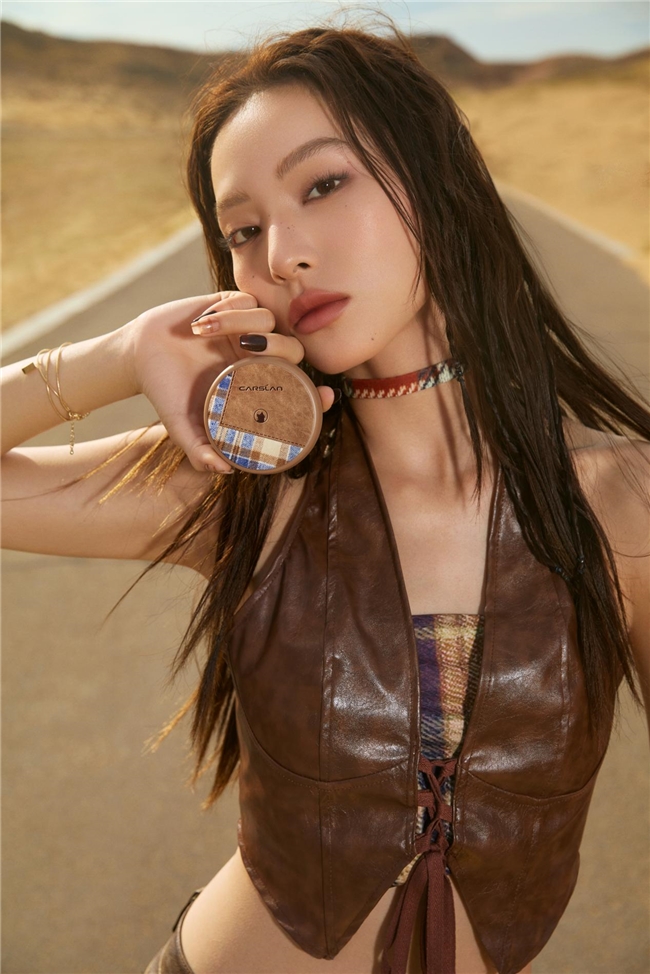 告别换季底妆烦恼!破格系列卡姿兰气垫打造秋冬氛围感精致妆容