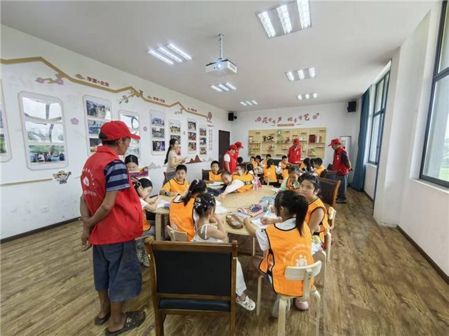 银龄护童心！筑牢成长守护线