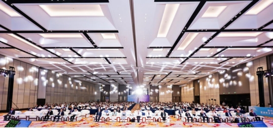 李庭受邀参加国际生殖遗传学会2025学术论坛，共议生殖医学新纪元!
