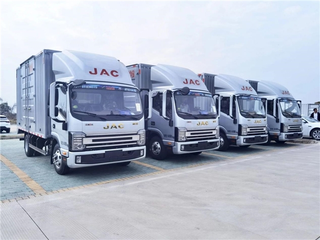 高效節(jié)油操控穩(wěn)：江淮1卡帥鈴S7成為城市配送車隊(duì)升級(jí)優(yōu)選