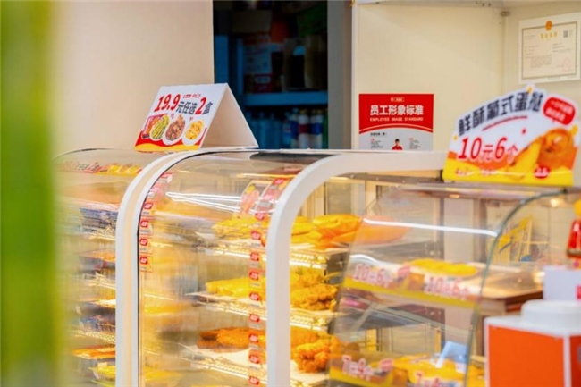 写字楼哪个便利店好一点？答案已明：美宜佳的40000店时代