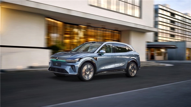 20万能买什么车？极氪7X证明：这个预算能让全家都满意