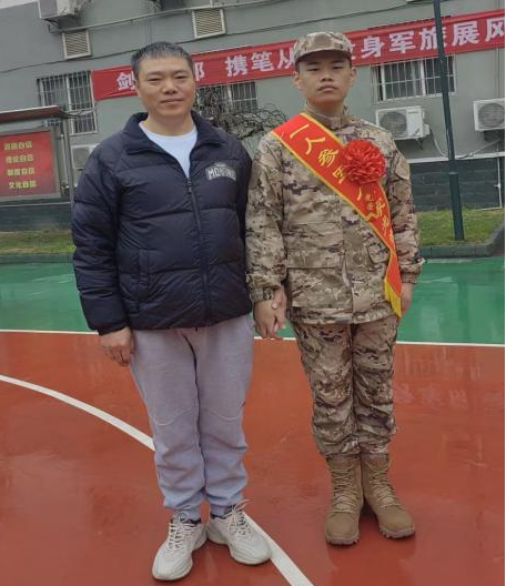 图片4.png 图片4.png