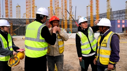 智能安全装备落地生根 校企携手共筑安全生产防线