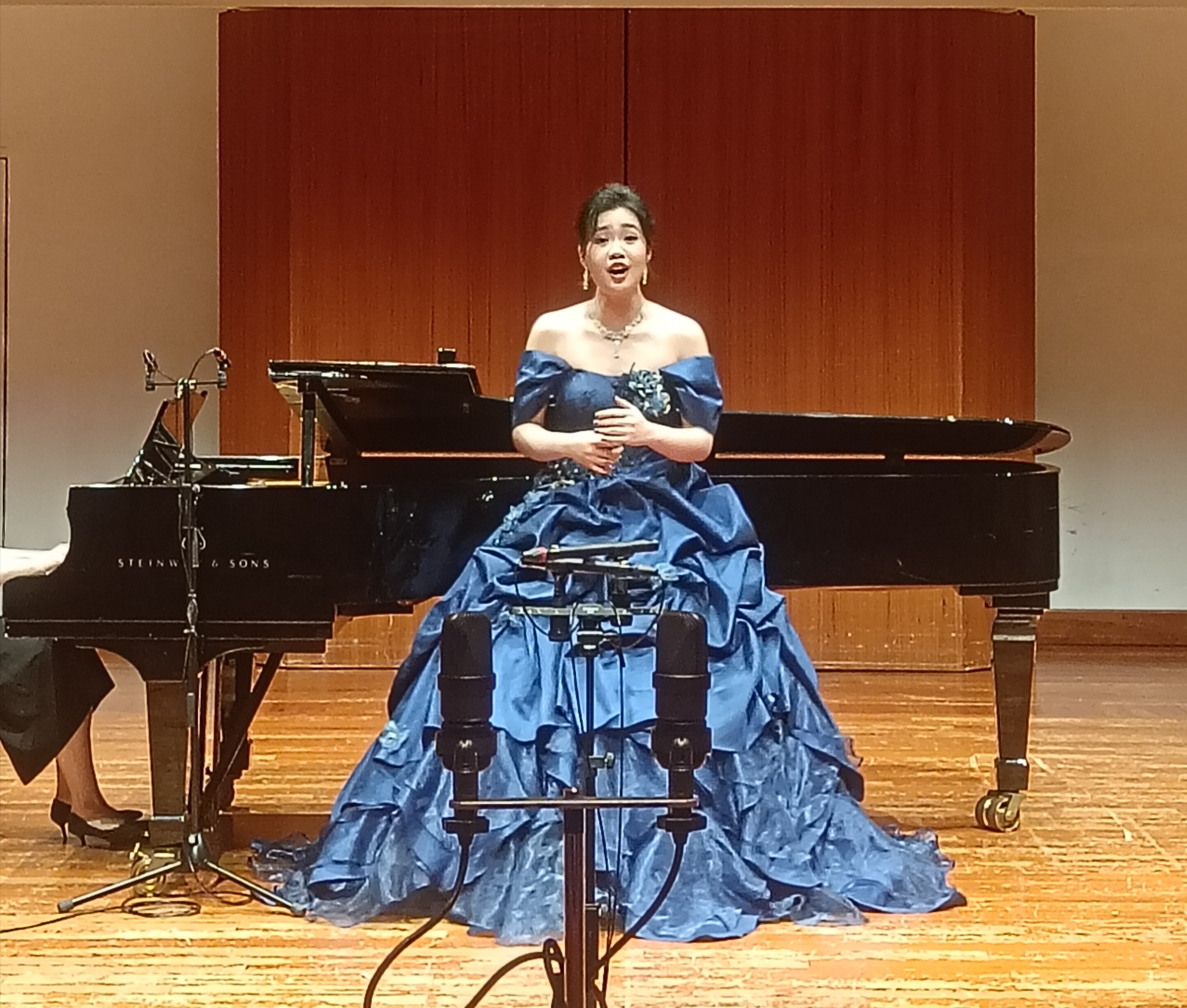 演唱.jpg