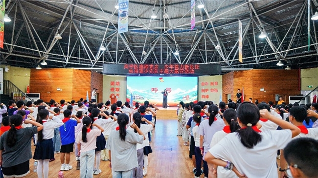 少年接力新长征，杭甬遂少先队主题大露营在洞桥营地举行