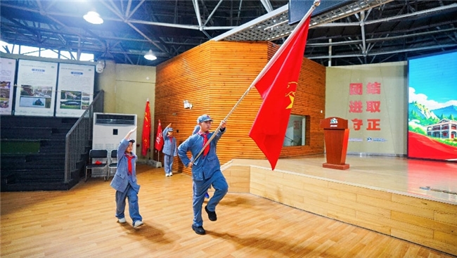 少年接力新长征，杭甬遂少先队主题大露营在洞桥营地举行
