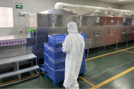 联合百大休食品牌备年货 年抽检超5000款 线上消费用品质守护食品安全